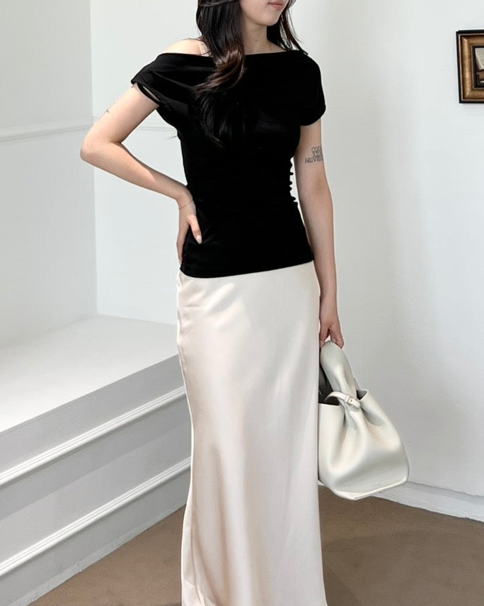 Draped Shirring Boatneck Top
