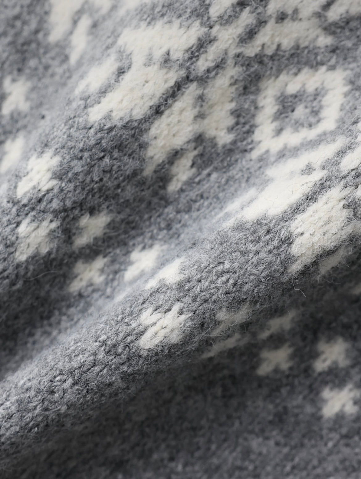 Snowflake Nordic Winter Zip-Up