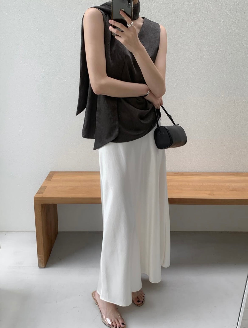 Tie Sleeveless Blouse