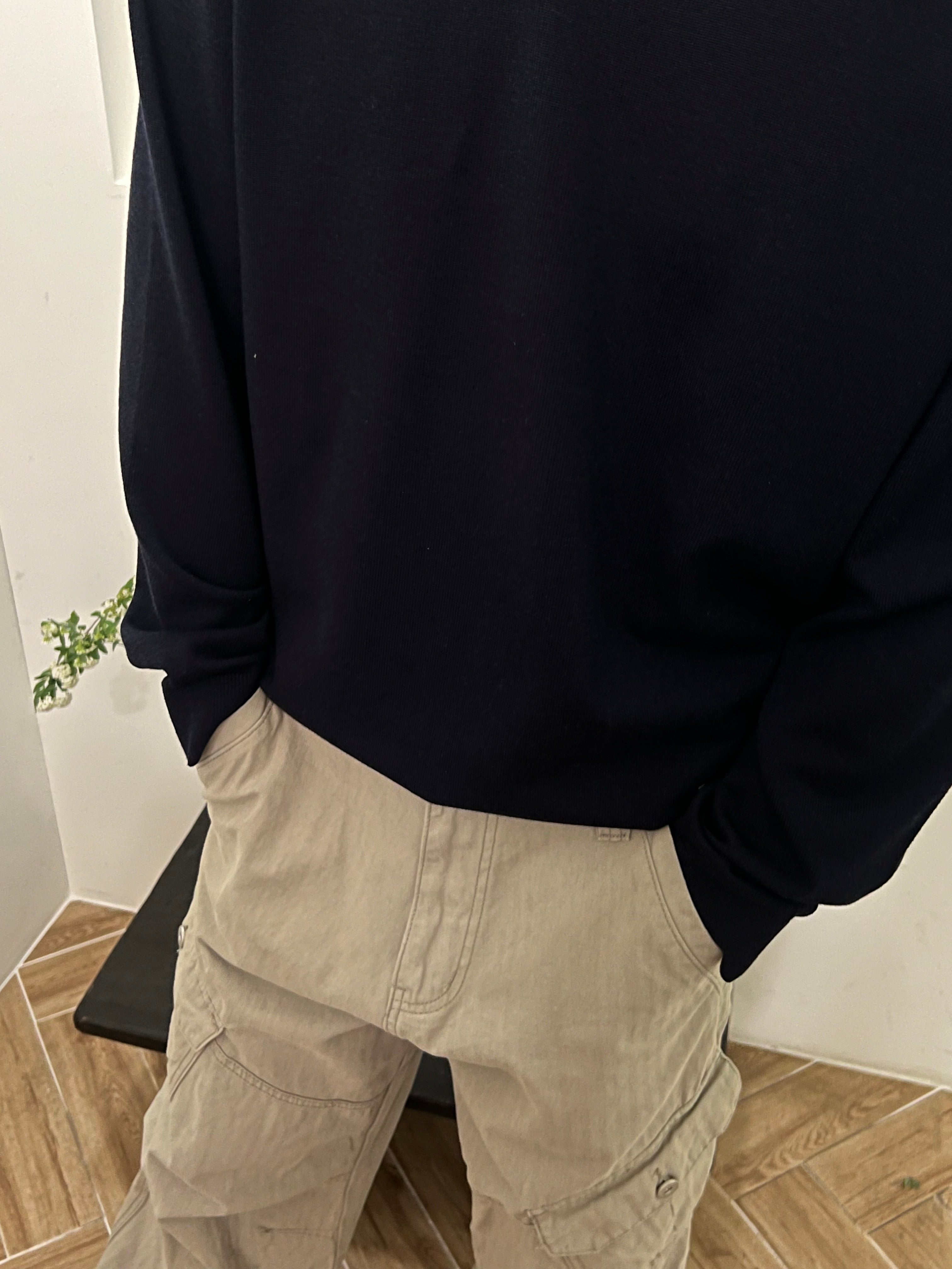 Essential Crewneck Knit