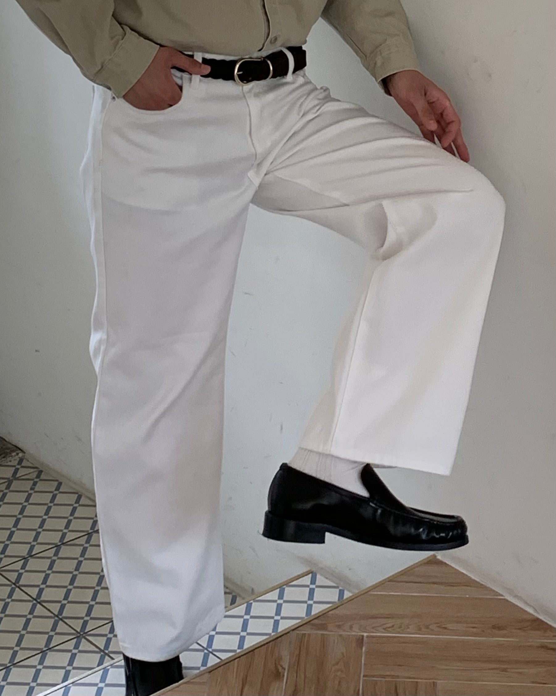 Refined Wide-Leg Cotton Pants