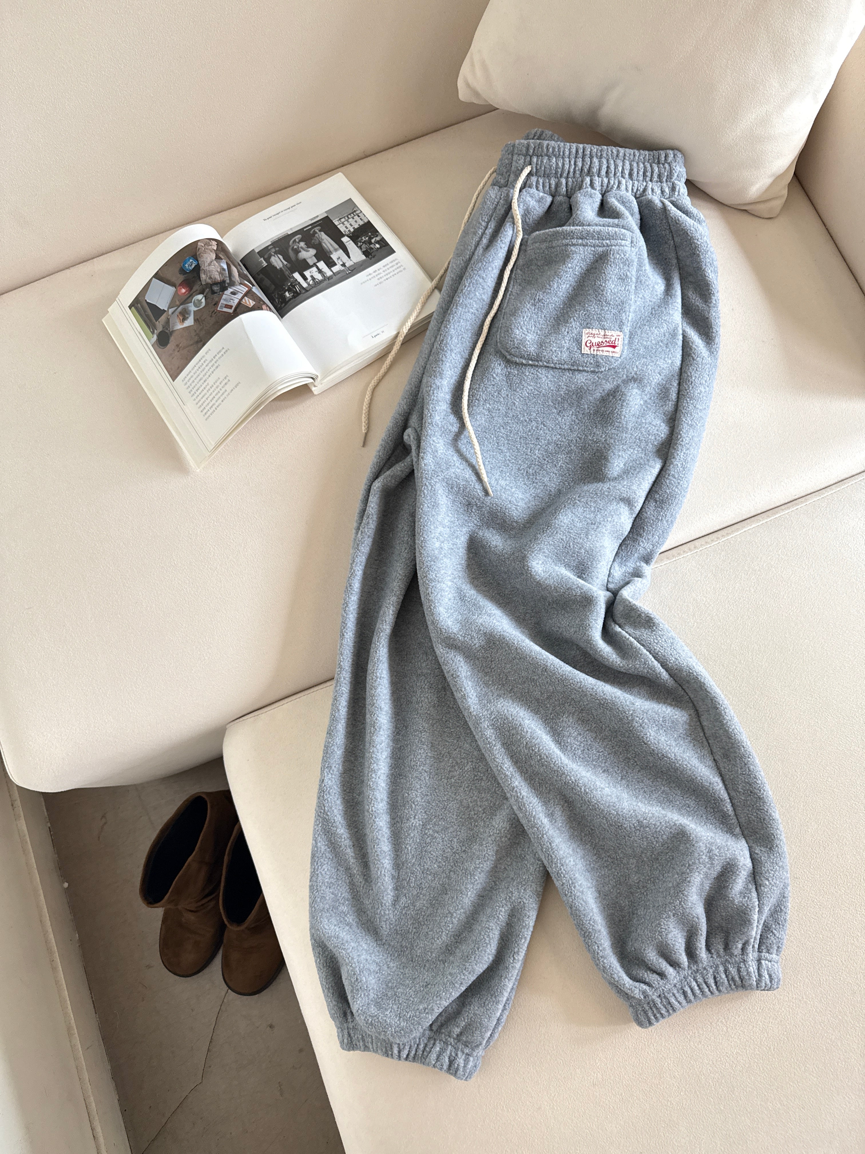 Warm Fleece Twin-Pocket Joggers