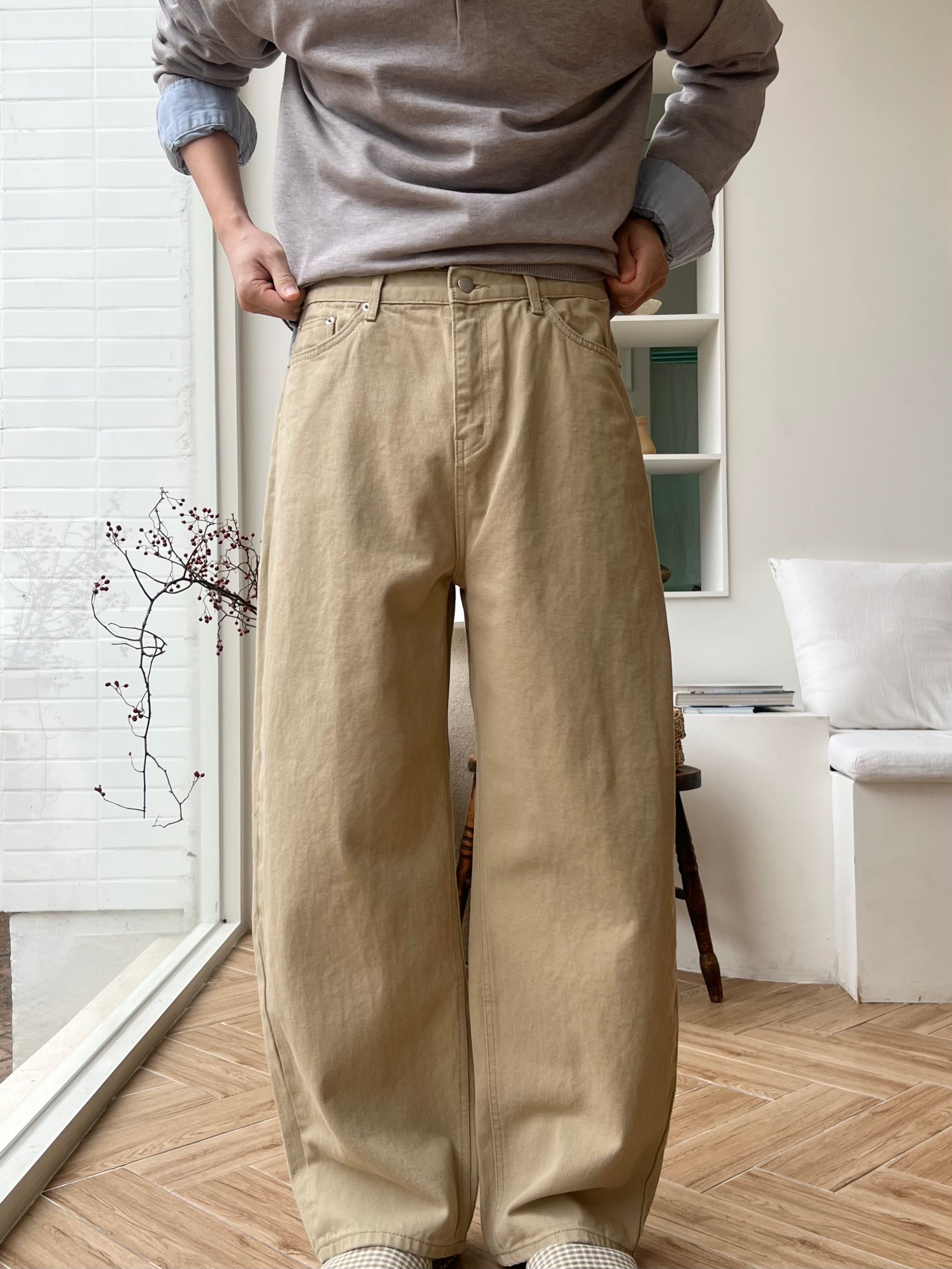 Curved Cotton Pants