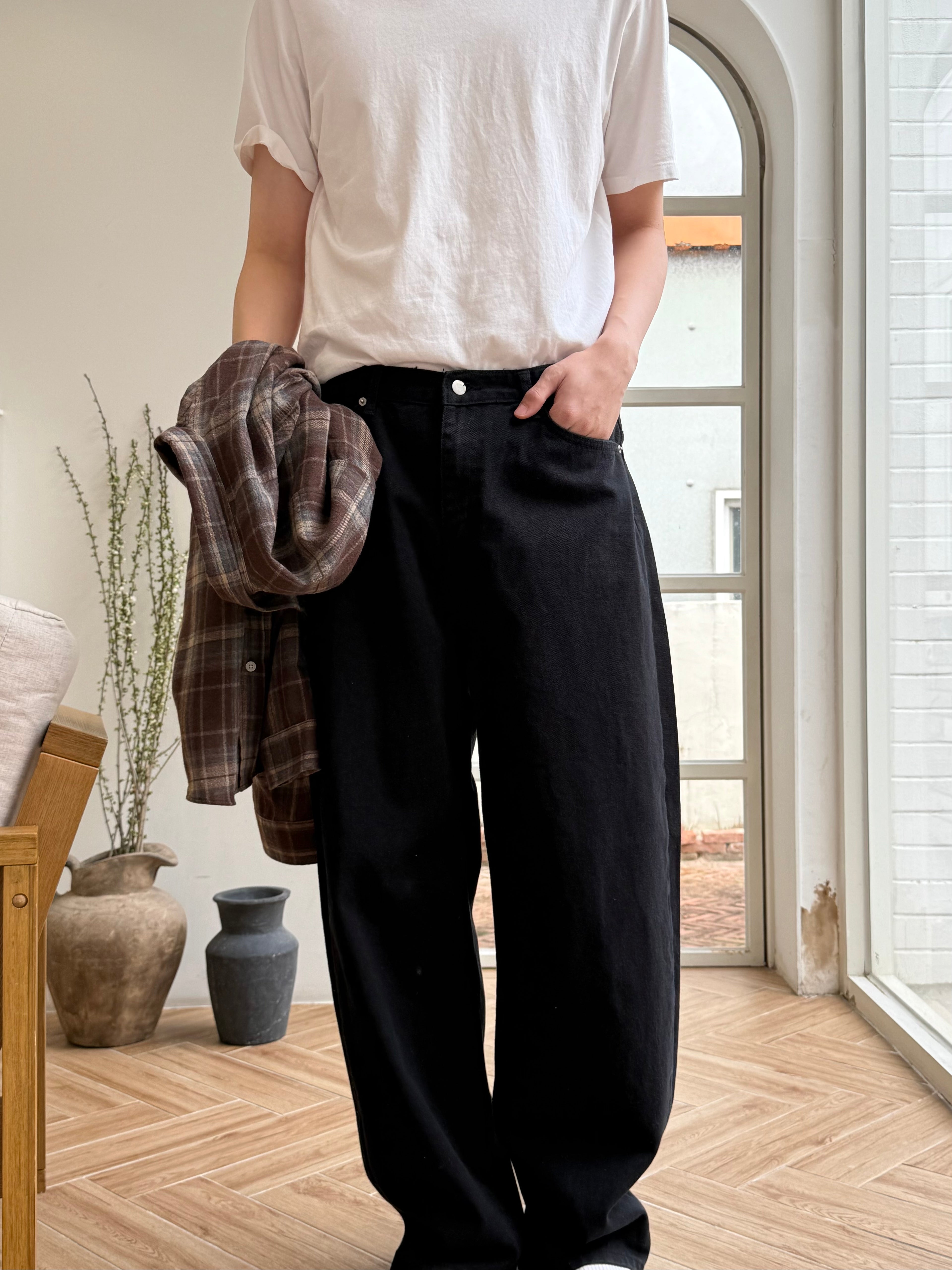 Curved Cotton Pants