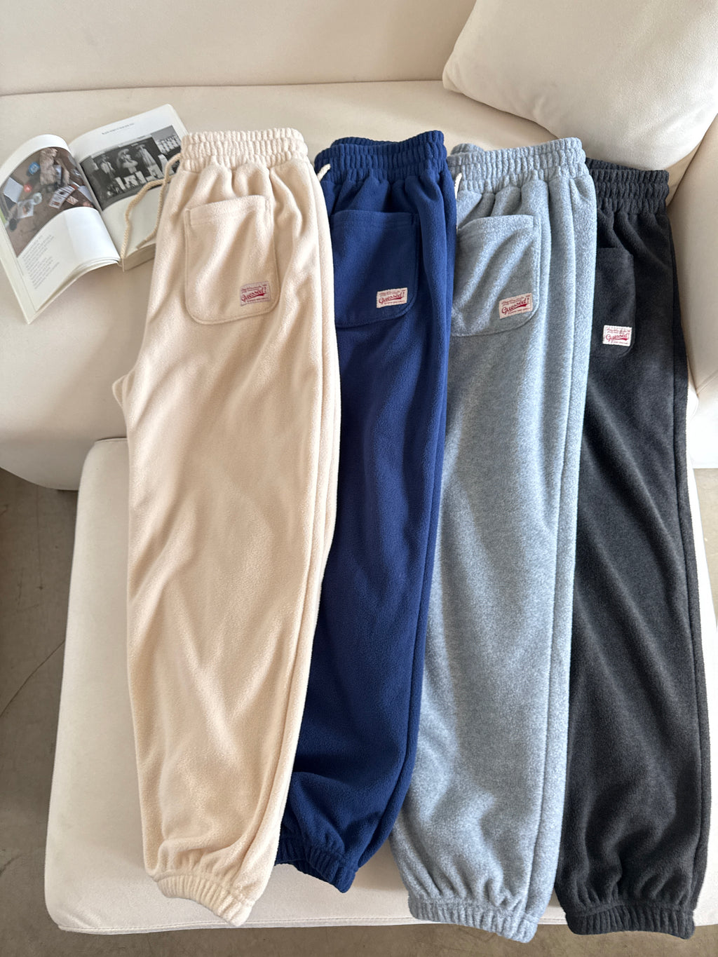 Warm Fleece Twin-Pocket Joggers