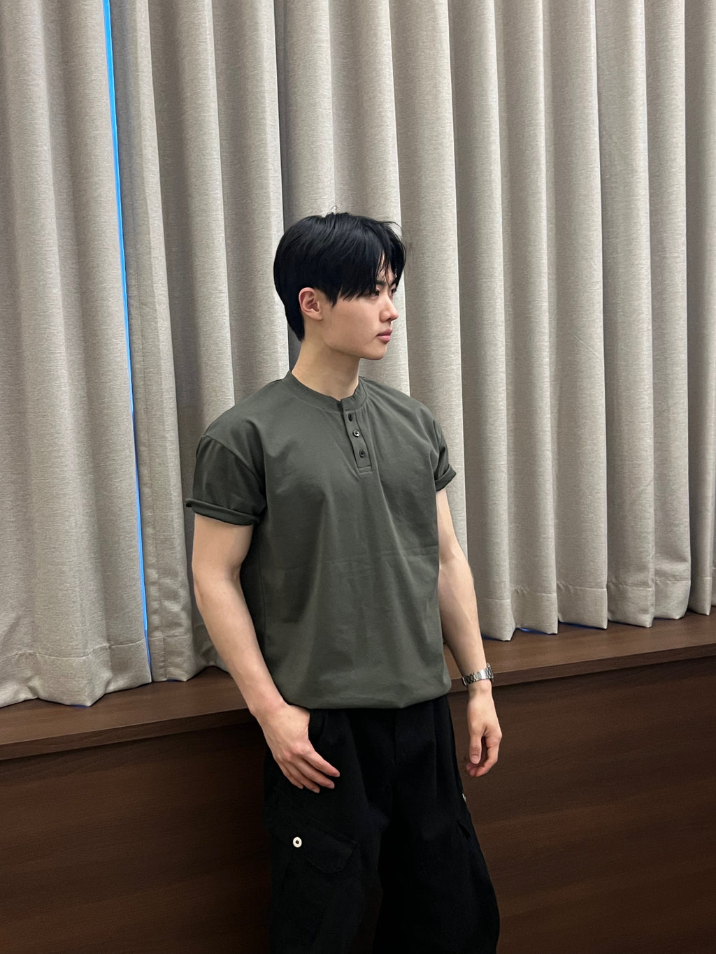 4-Way Stretch Henley T-shirt