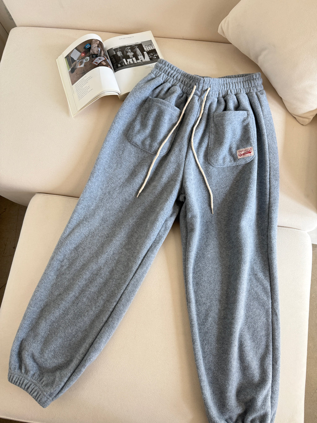 Warm Fleece Twin-Pocket Joggers