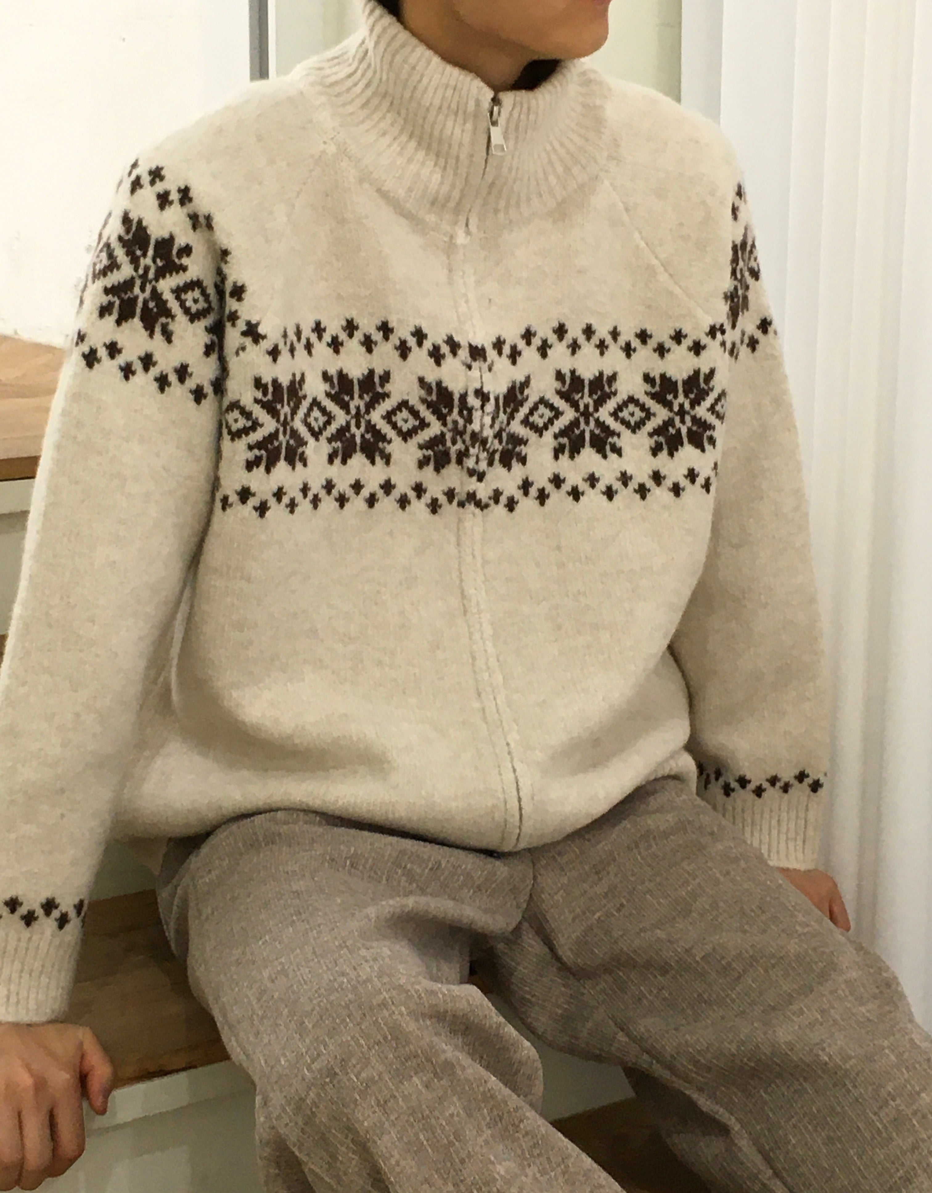 Snowflake Nordic Winter Zip-Up