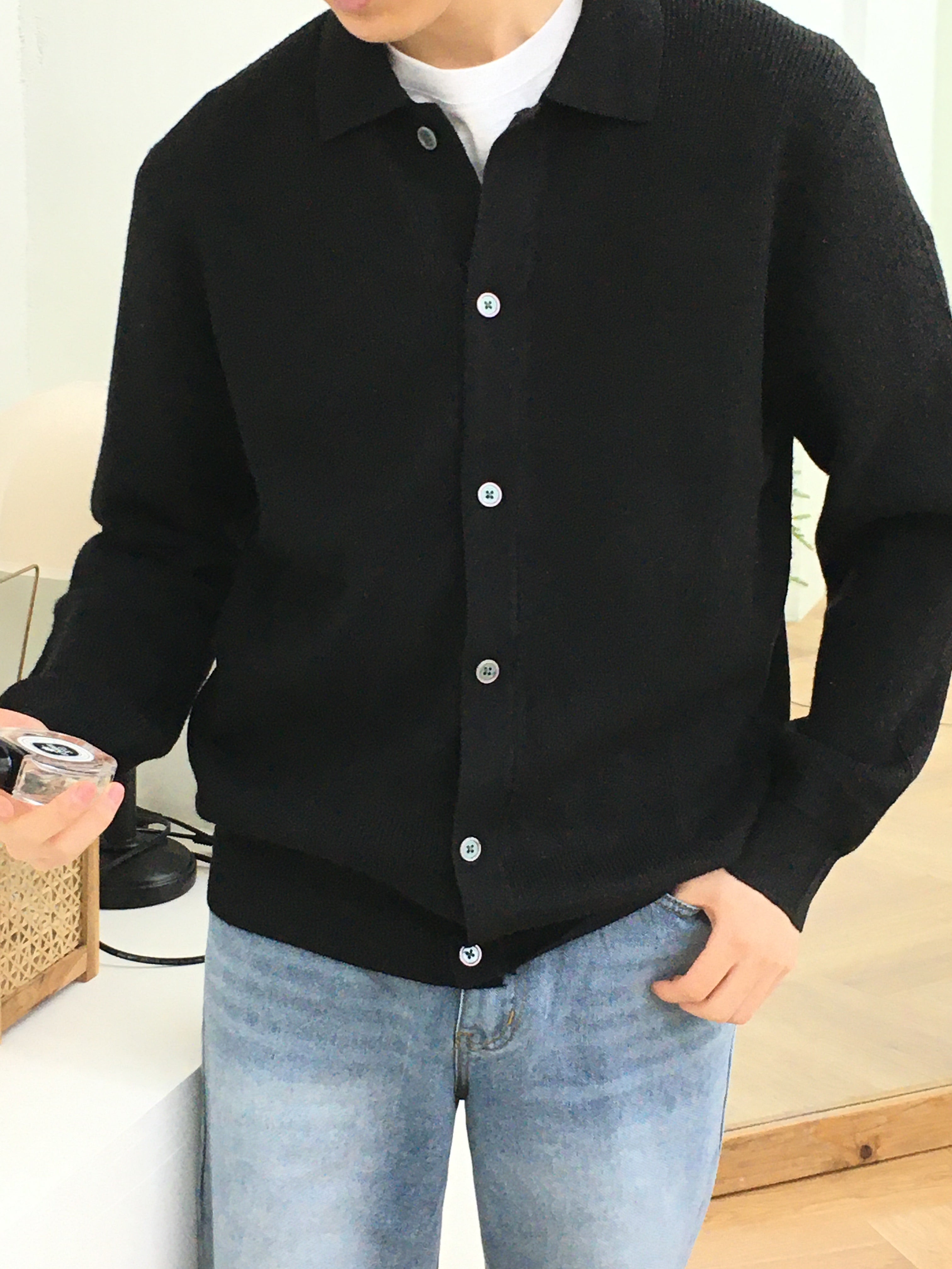 Classic Button Collar Knit