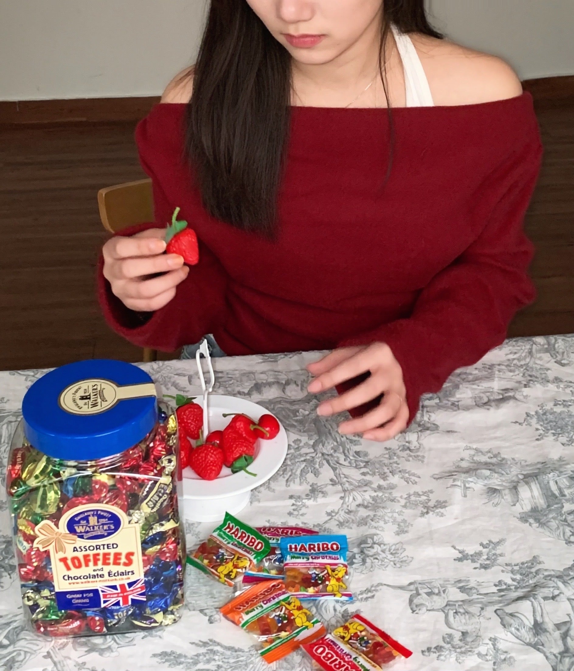 Brushed Halter Neck Open-Shoulder Knit