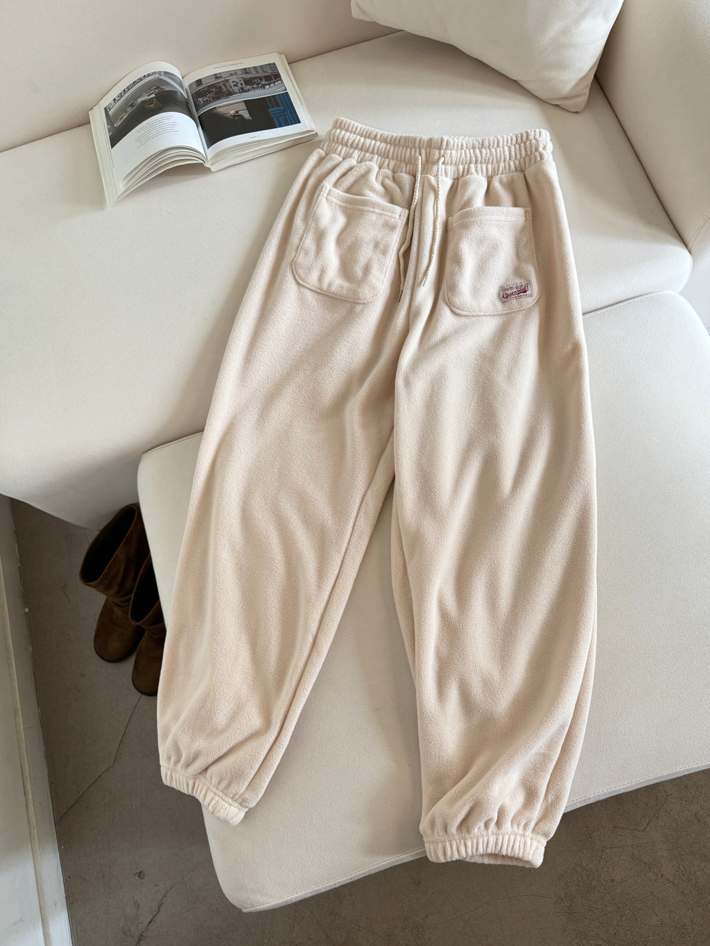 Warm Fleece Twin-Pocket Joggers