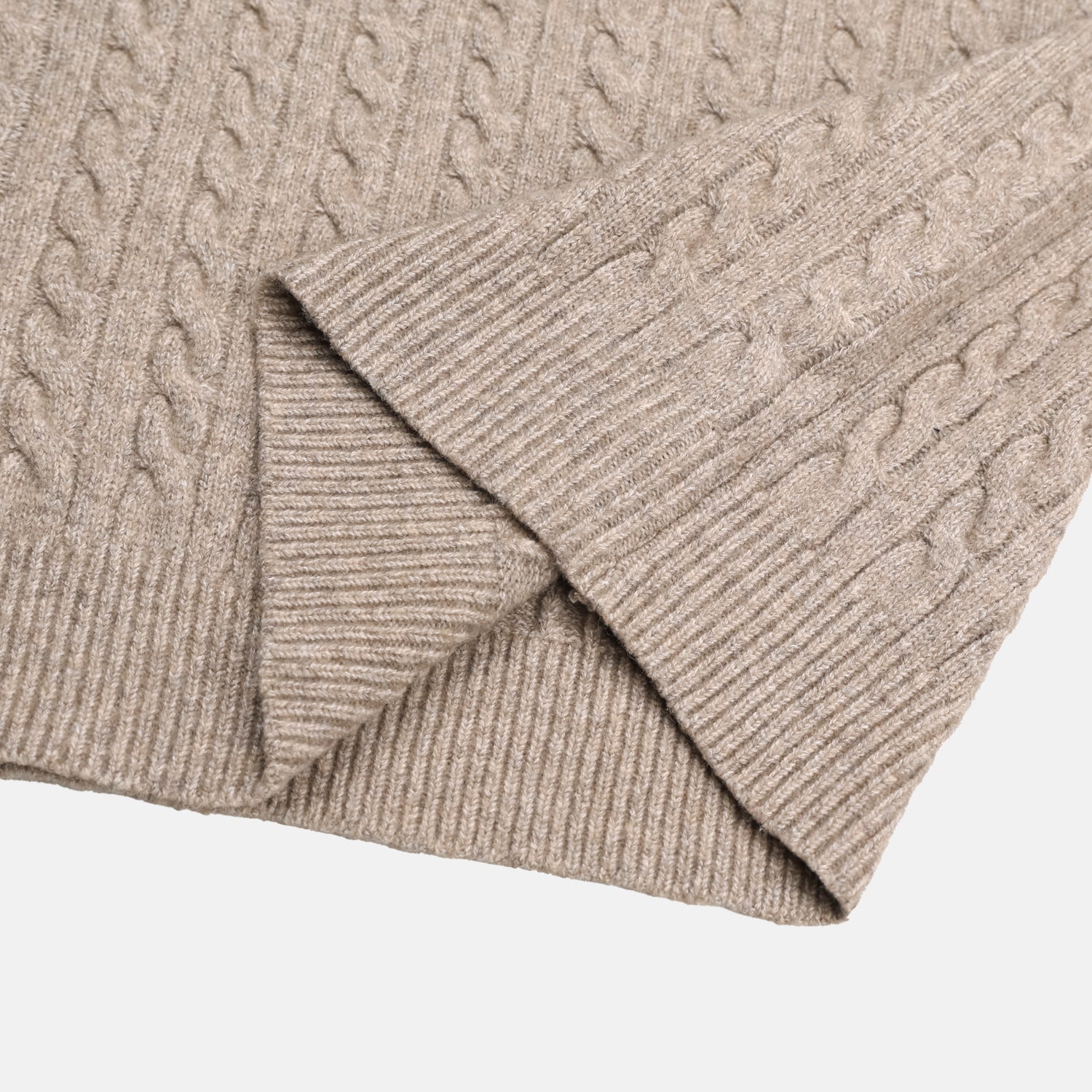 Cropped Cable Soft Wool Knit