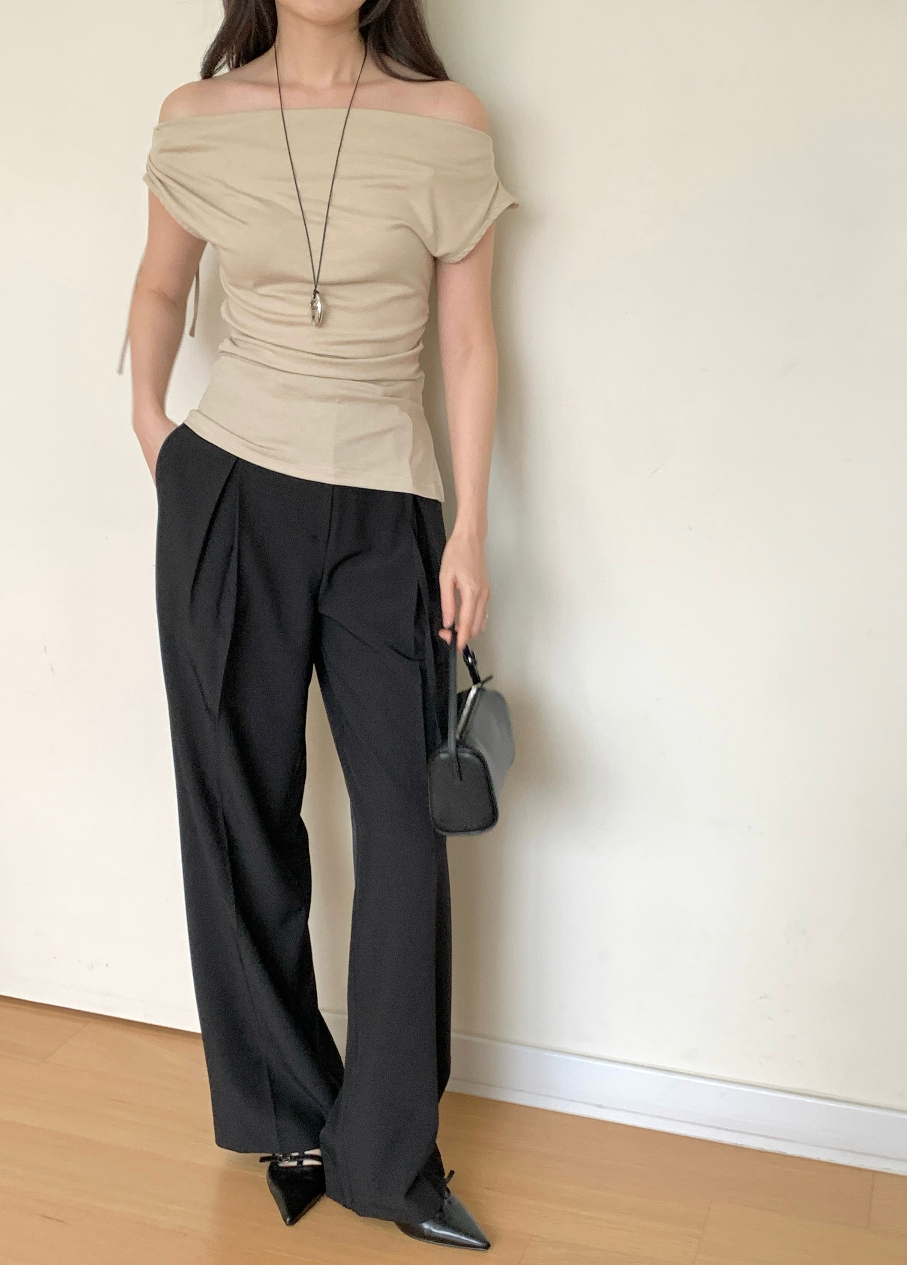 Draped Shirring Boatneck Top