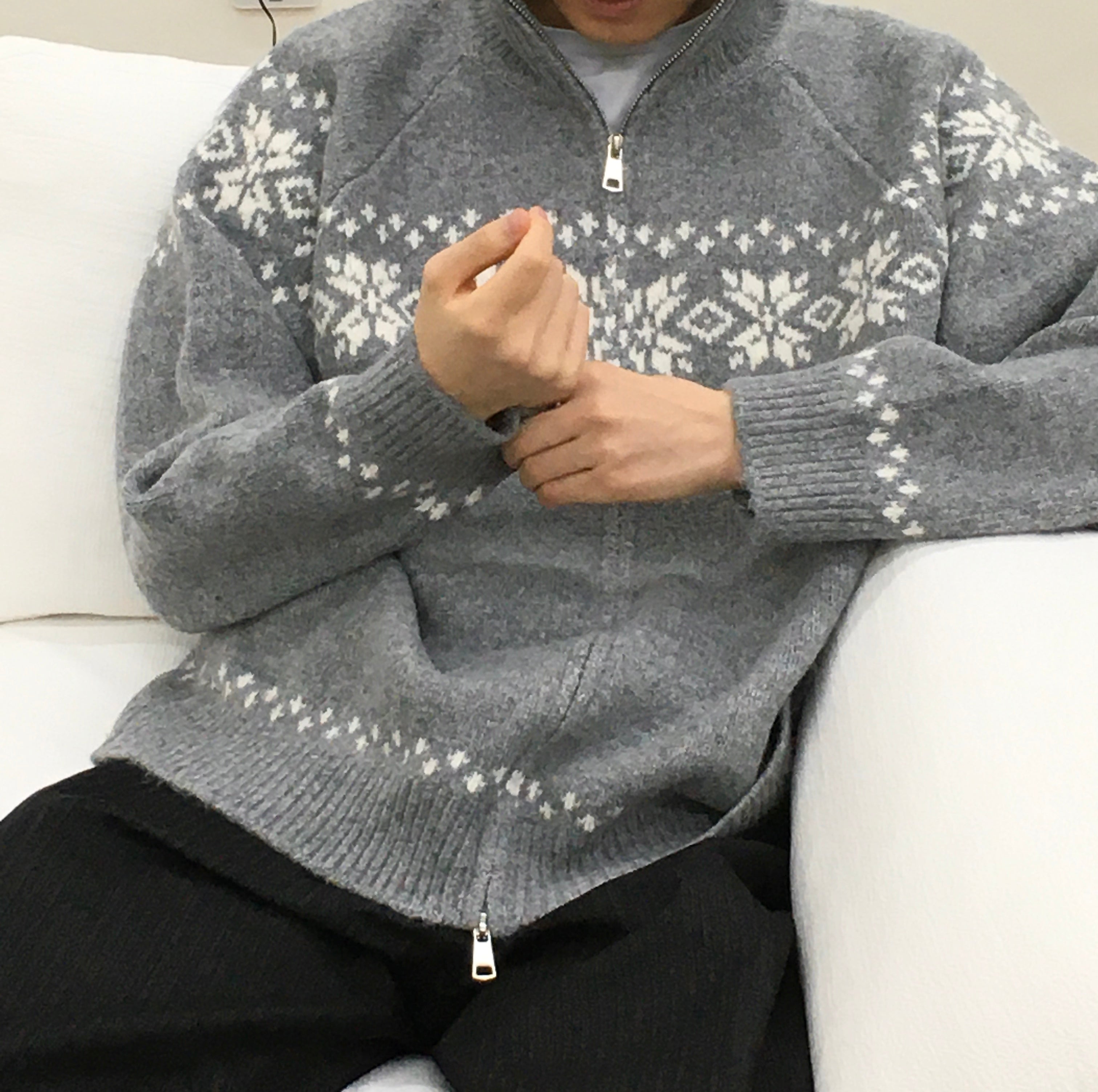 Snowflake Nordic Winter Zip-Up